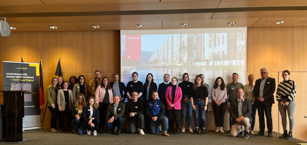 Gruppenbild Digitale Zukunftskommune@bw Smarter Bürgerservice aus Heidelberg, Innenministerium Stuttgart